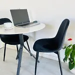 Cosy Nest - Uncapped Wi-Fi & Self Check-In